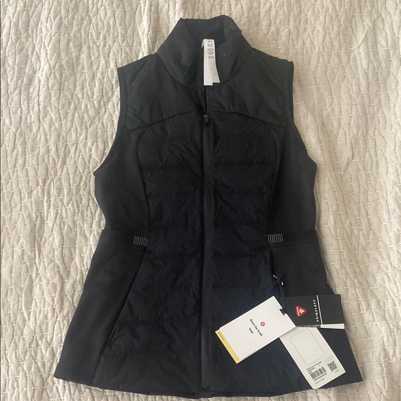 Lululemon Athletica Down for It All Vest - Picture 2 of 5